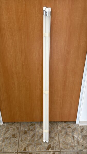 Lâmpada tubular neutra